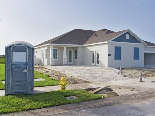 Best Restroom trailer rental cost  in Bluffton, IN